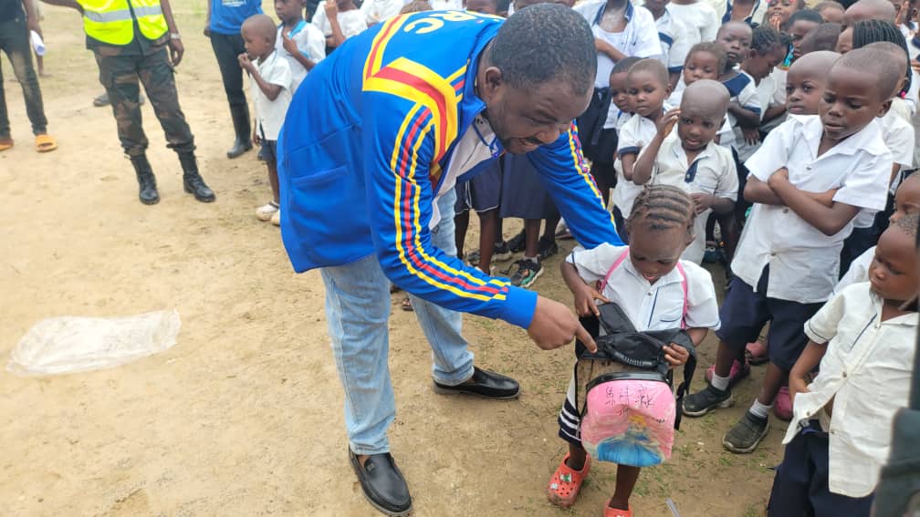 RDC : Génie Kande à Lubumbashi pour soutenir les élèves victimes des conflits armés