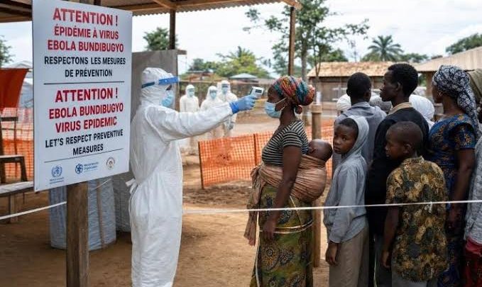 RDC – URGENT : EBOLA – GRÈVE DES ACTEURS DE TERRAIN À BUNIA, ILS RÉCLAMENT LE PAIEMENT DE LEURS SALAIRES ET PRIMES