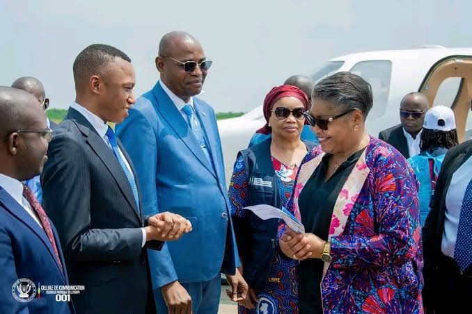 RDC-Ebola : Judith Suminwa en Ituri pour évaluer la riposte et réaffirmer l’engagement de l’État